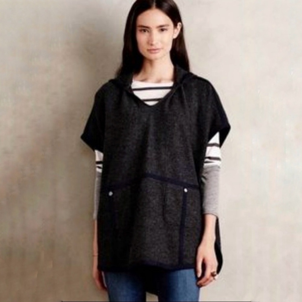 Anthropologie Moth Jolas Hooded Cape Poncho Gray 100% Wool Size S/M - Picture 1 of 13